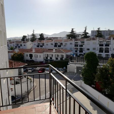 Apartamento La Florida Apartment Нерха Екстериор снимка