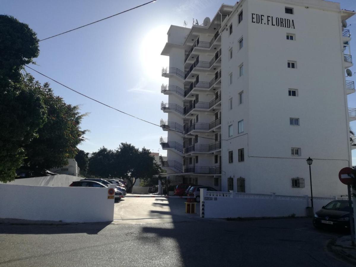 Apartamento La Florida Apartment Нерха Екстериор снимка